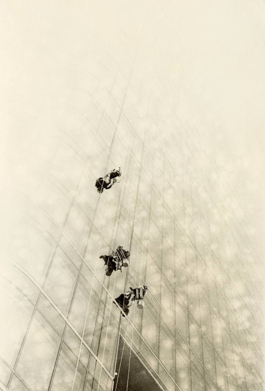 Example of snowball defects in lith print